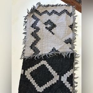 Wilfred Blanket Scarf